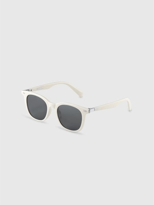 Sunglasses in blue - Premium quality product image