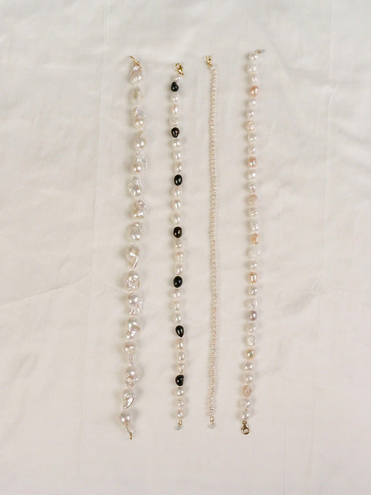 Flora Necklace