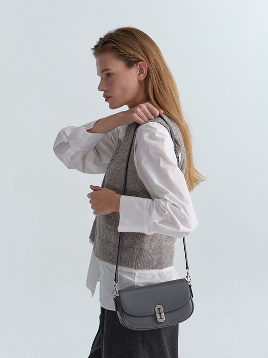 Occam Droit Round Shoulder S — 2 colors