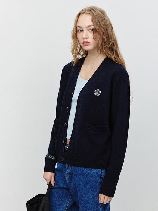 UNISEX ESSENTIAL LOGO KNIT CARDIGAN DEEP NAVY_UDSW5A102N3