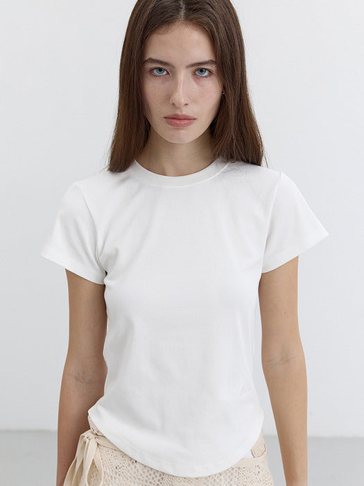 ★Dunst★ CURVED HEM SLIMFIT TOP BLACK_UDTS5B225BK DUNST Curved Hem Tee | TNT - The New Trend | Shop Luxury