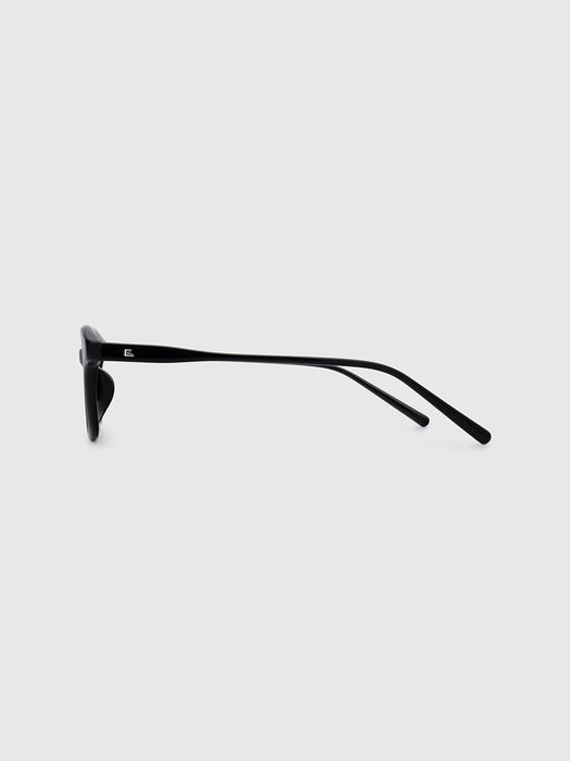 Sunglasses in black - Premium quality product image