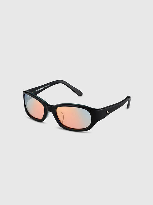 Sunglasses in black - Premium quality product image