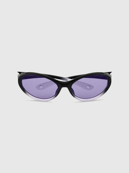 Sunglasses in black - Premium quality product image