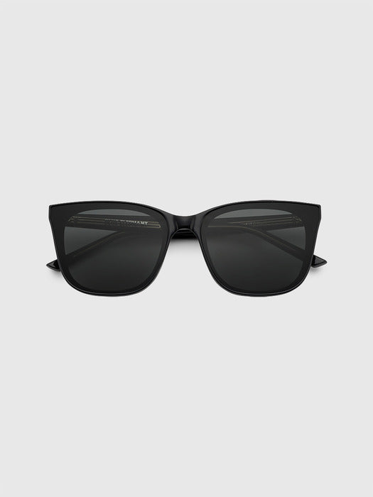 Sunglasses in black - Premium quality product image