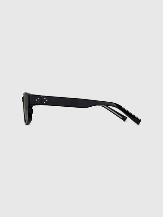 Sunglasses in black - Premium quality product image
