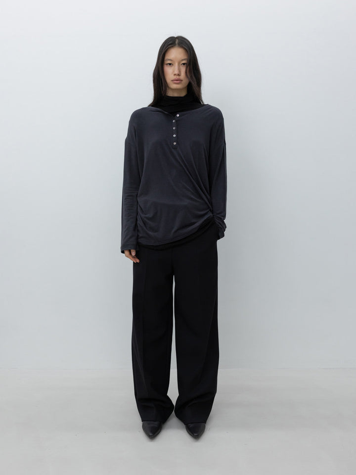 Low Classic Asymmetric Henley Neck Wool T-Shirt Charcoal