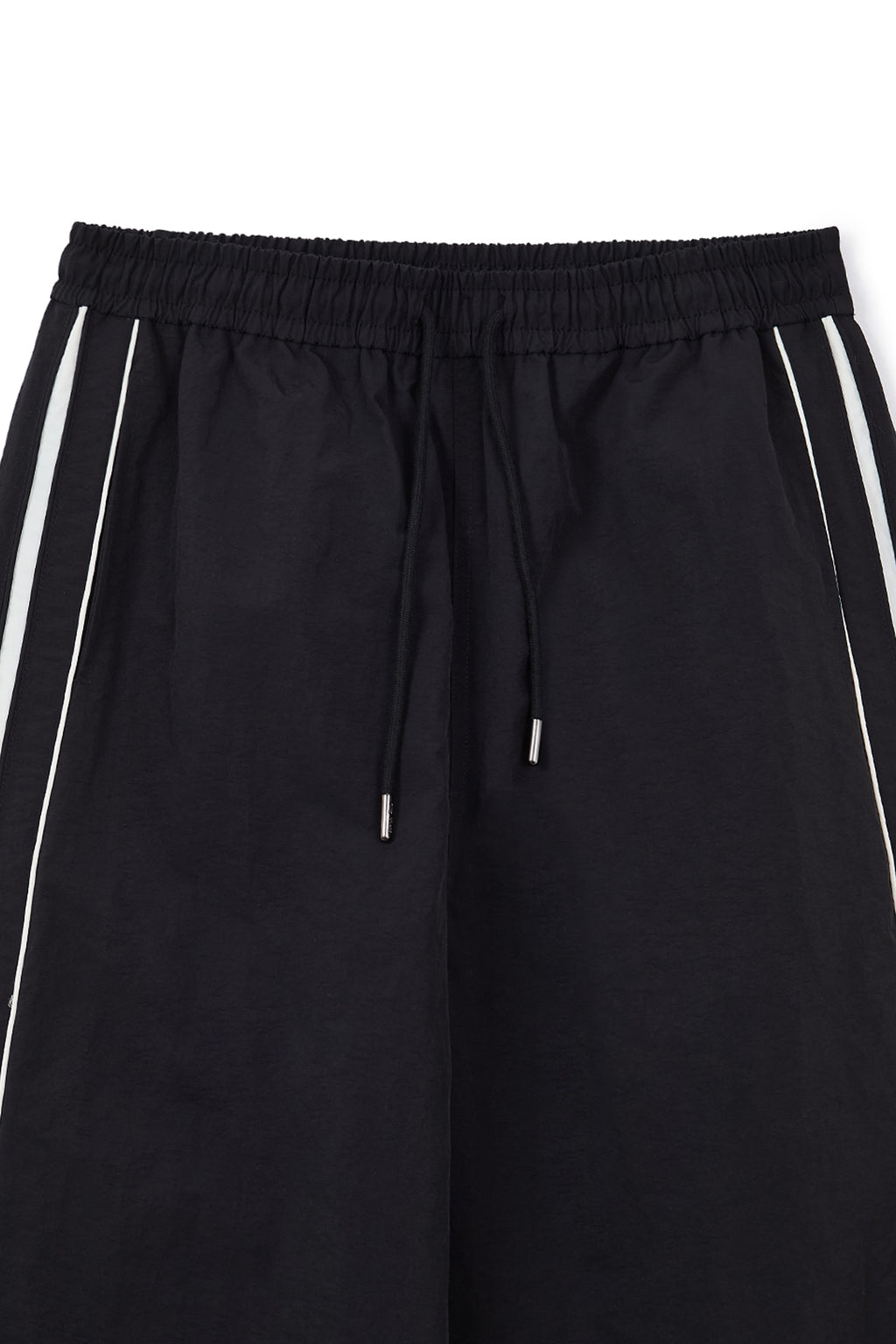 [matinkim] SIDE LOGO WIDE TRACK PANTS IN BLACK