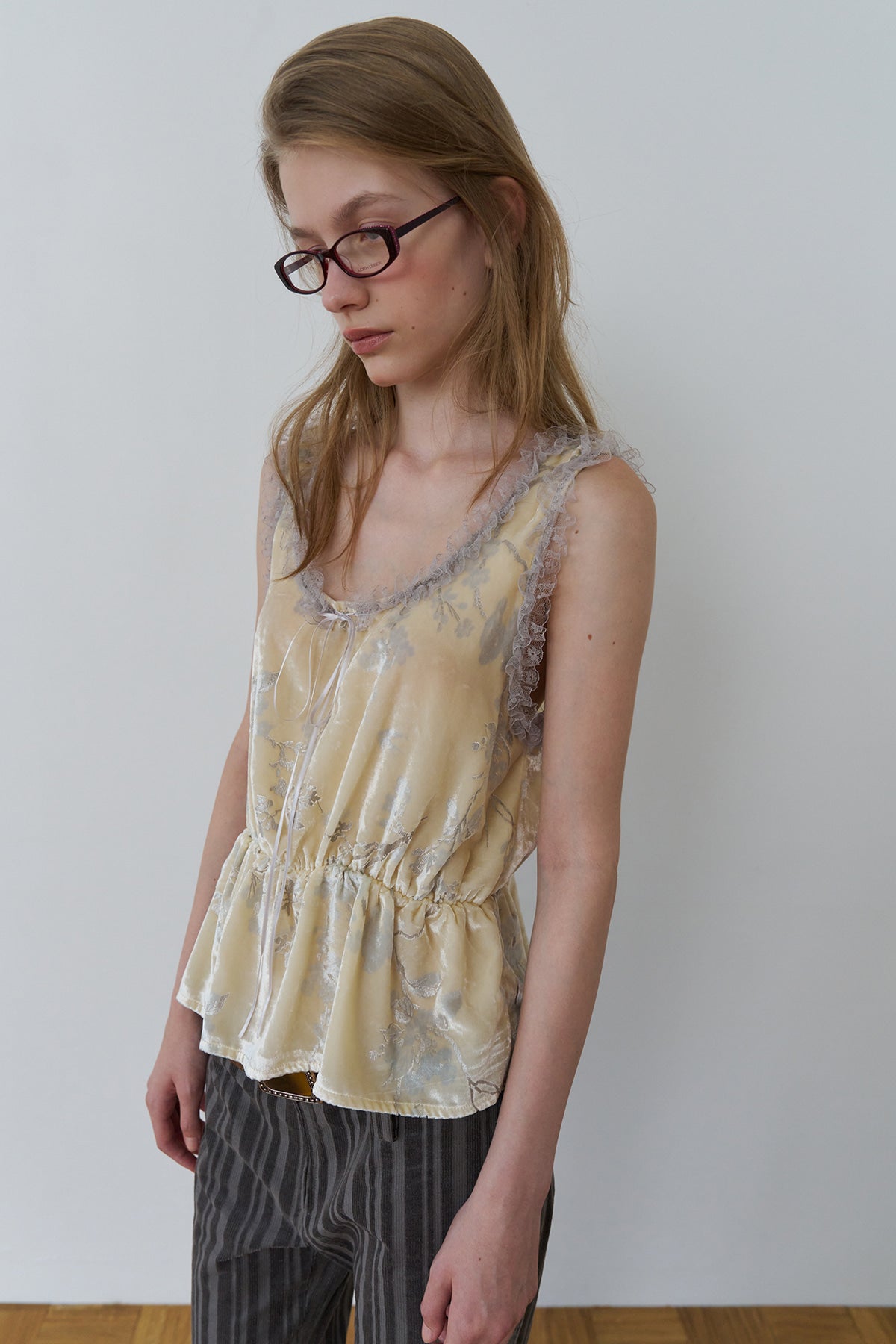 Overdueflair Velvet Lace-Trimmed Sleeveless Lemon