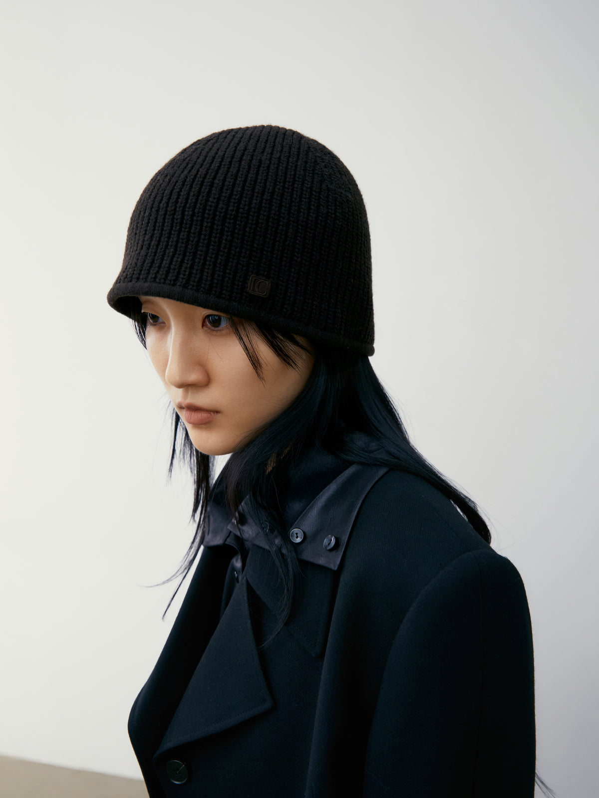 Low Classic Wool Bucket Beanie Dark Brown