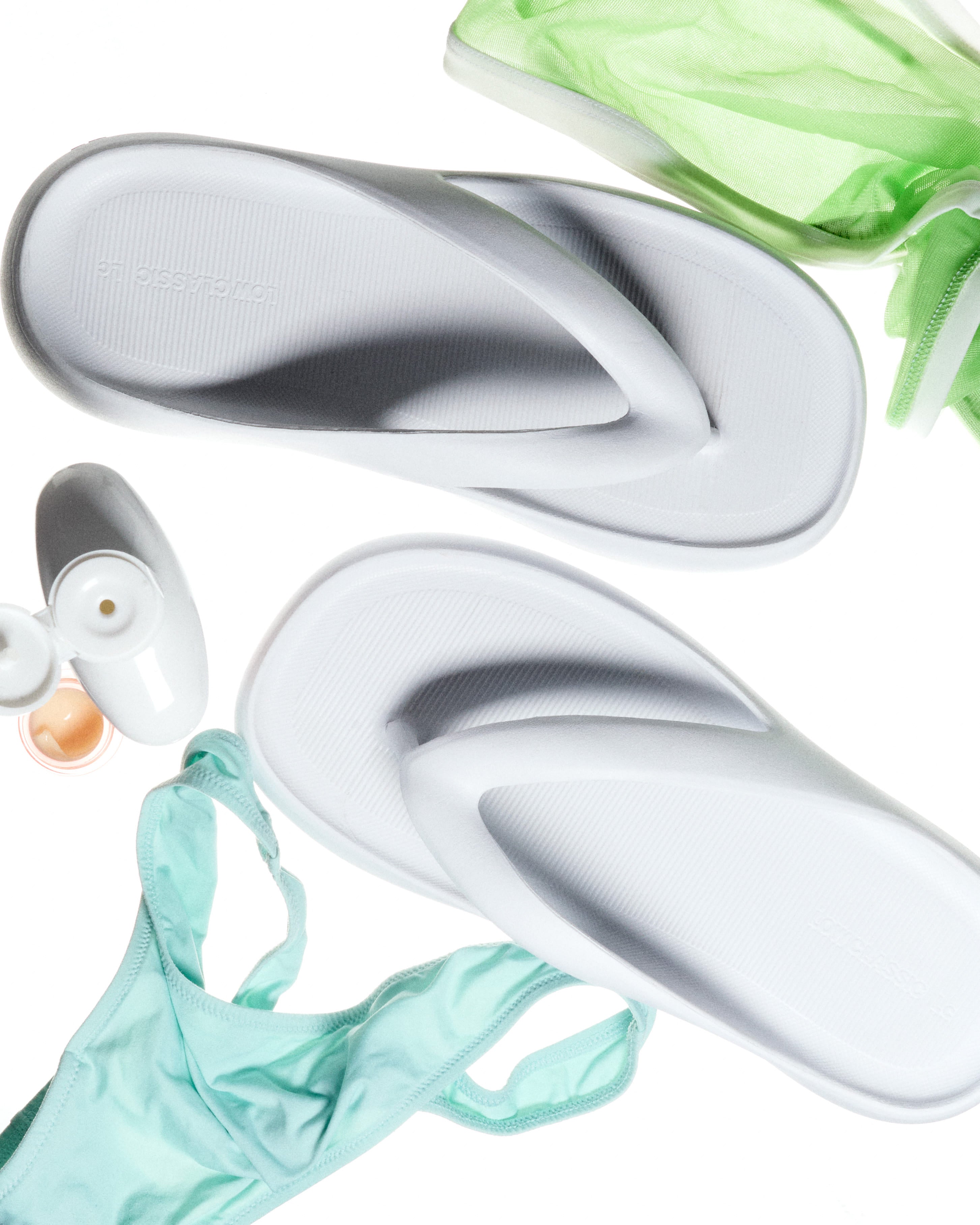 [Low Classic] Lc Flip-Flop_White