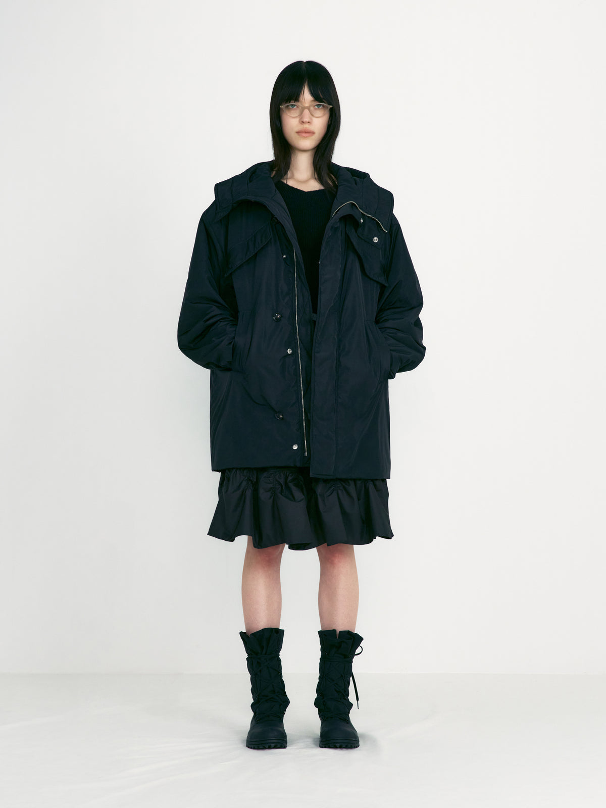 Low Classic Oversized Padded Hood Parka Black