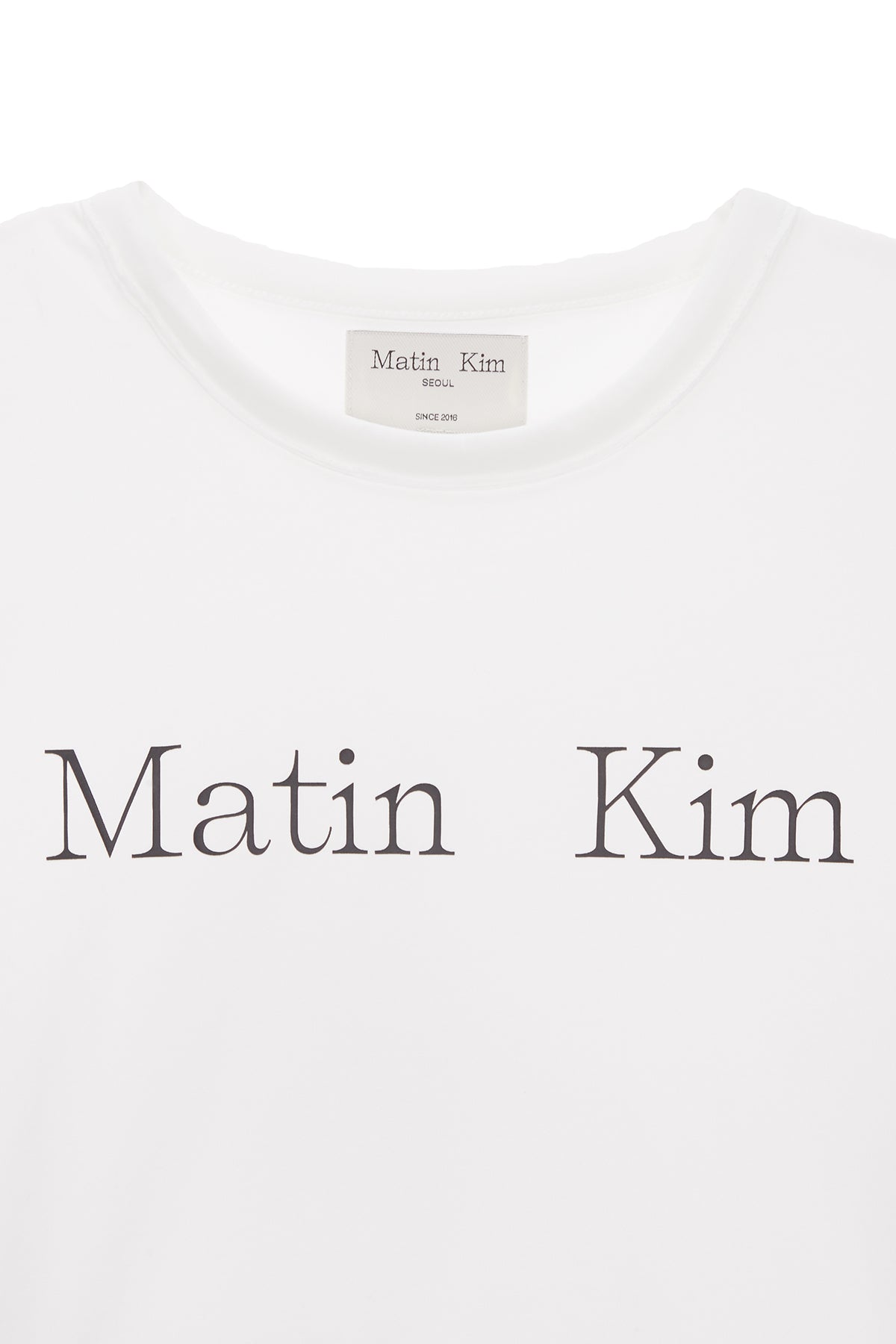 [matinkim] LOGO CROP TOP IN WHITE