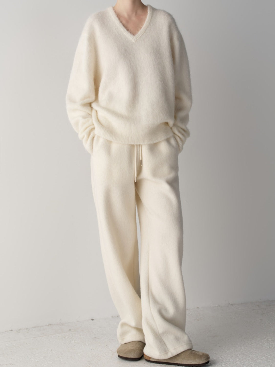 Facade Pattern Soft Wool Sweatpants ivory
