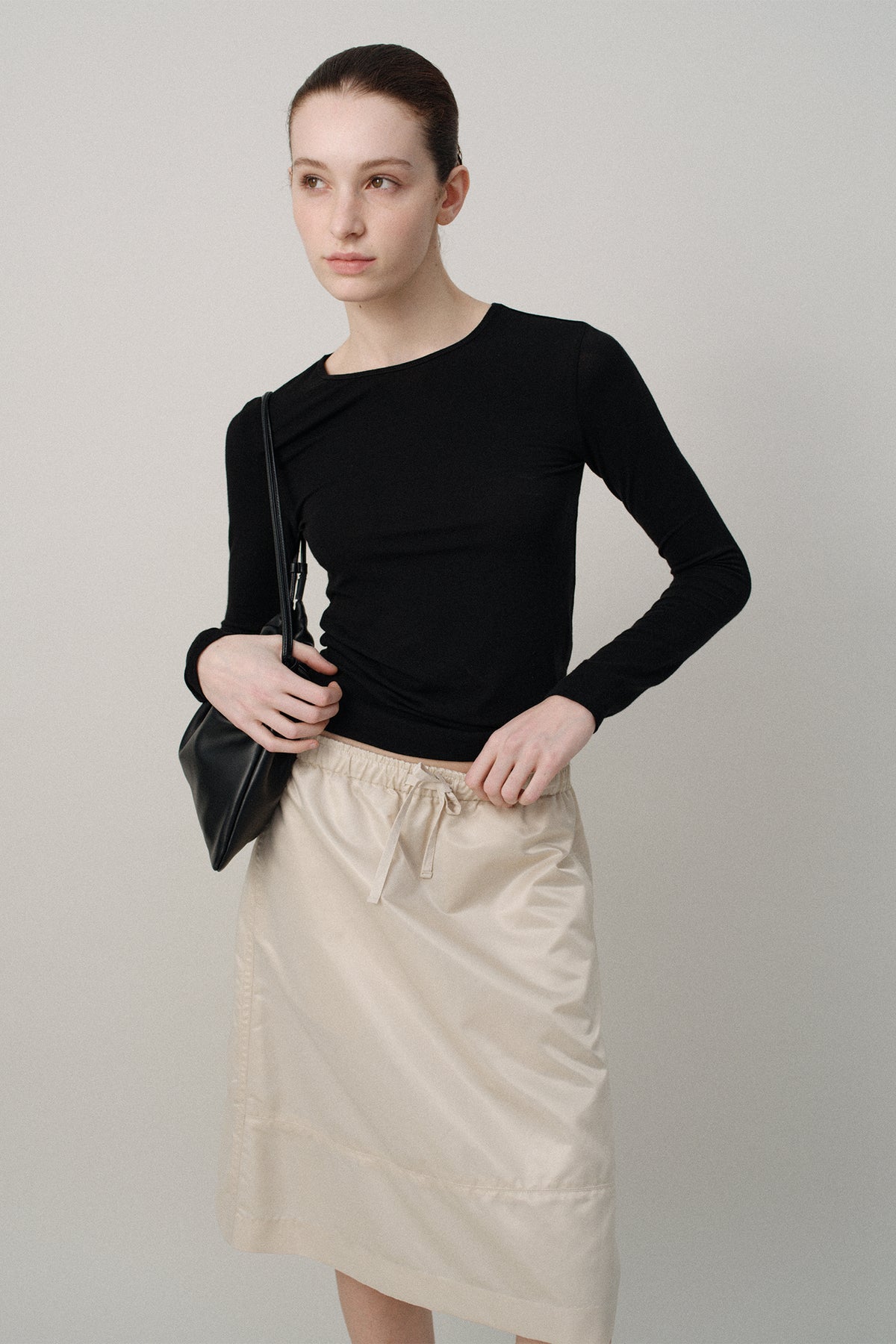 Nothing Written Nella strap large bag (Black)