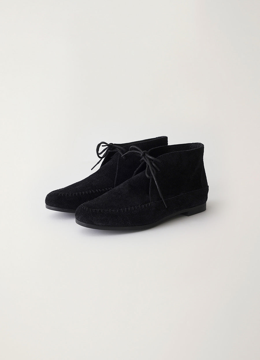 Nothing Written Suede moccasin boots (Black)