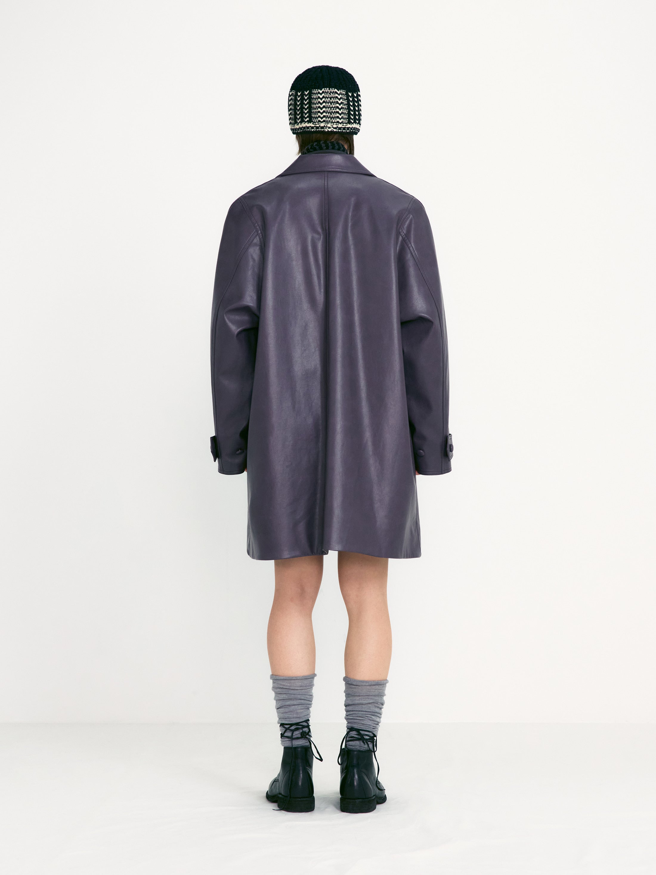 [low_classic] Textured Leather Half Coat
Purple