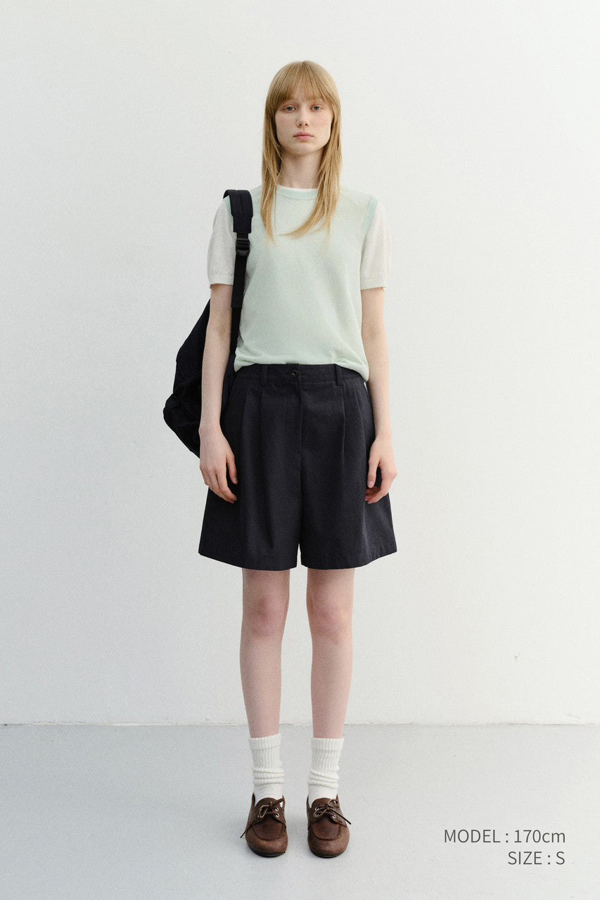 Dunst Double Pleated Bermuda Shorts Navy
