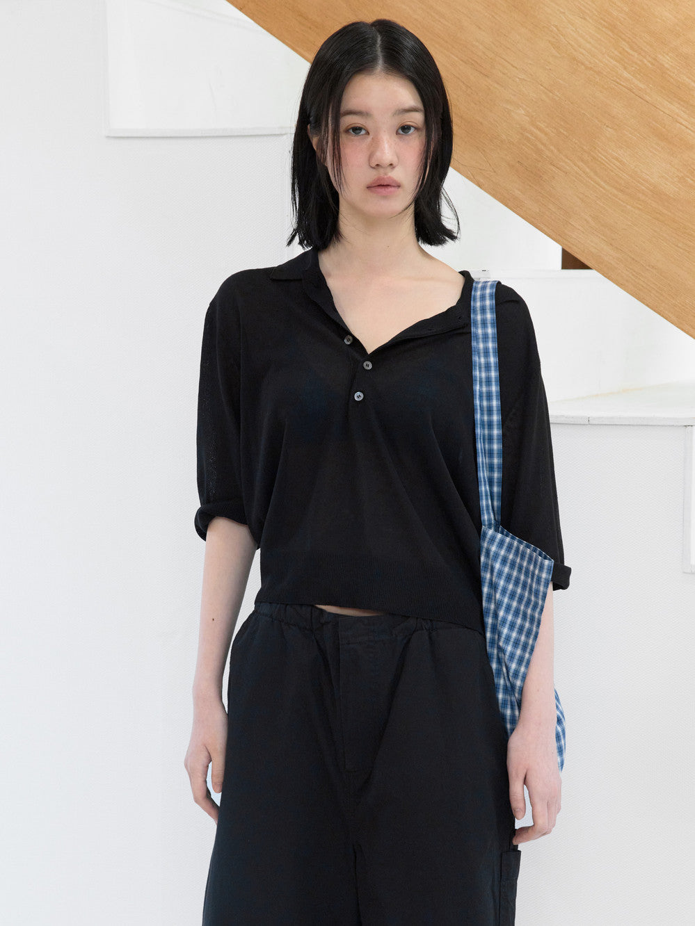 Low Classic Sheer Linen Blended Polo Sweater Black
