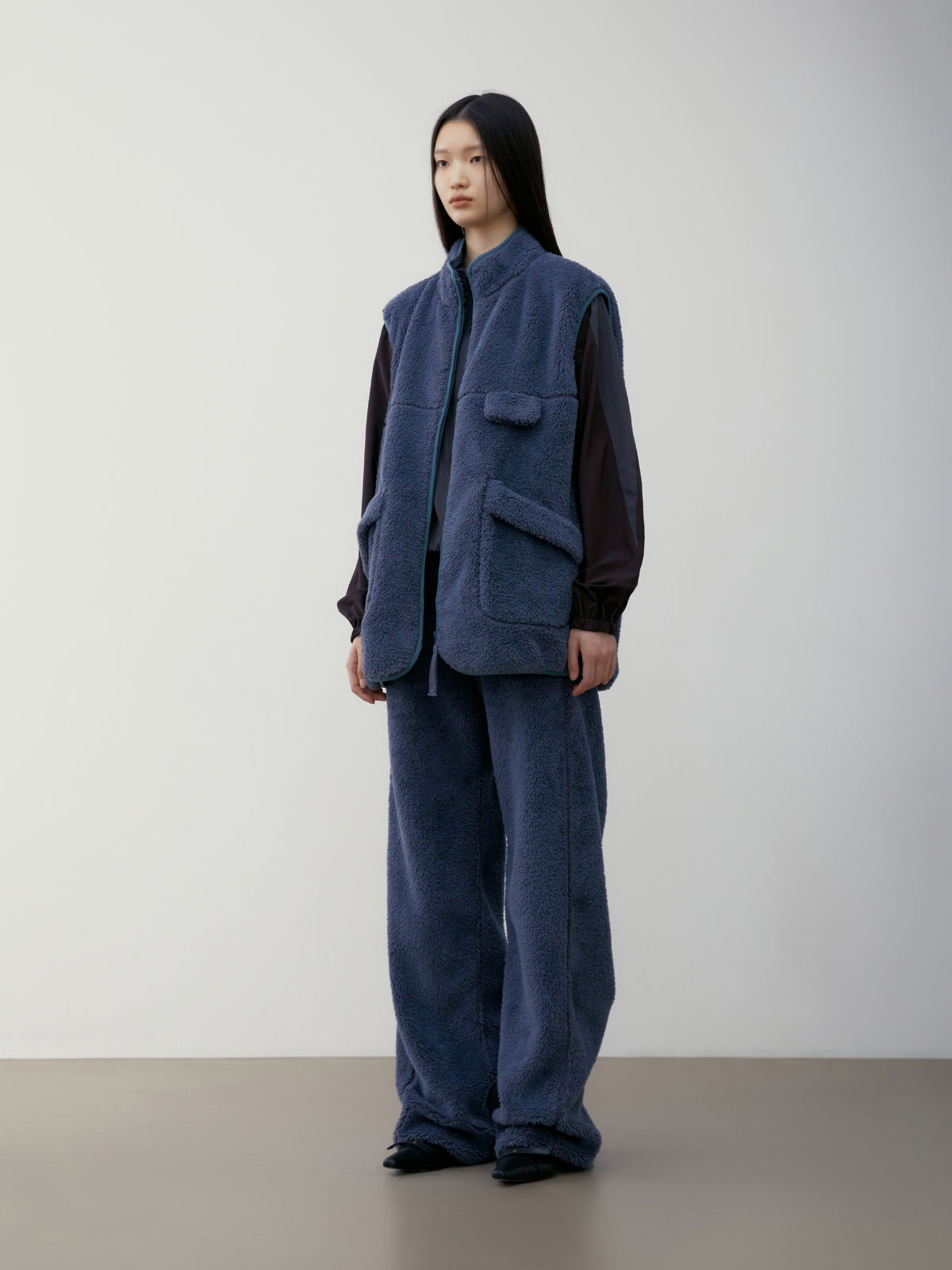 Low Classic Fleece Banding Pants Blue Green