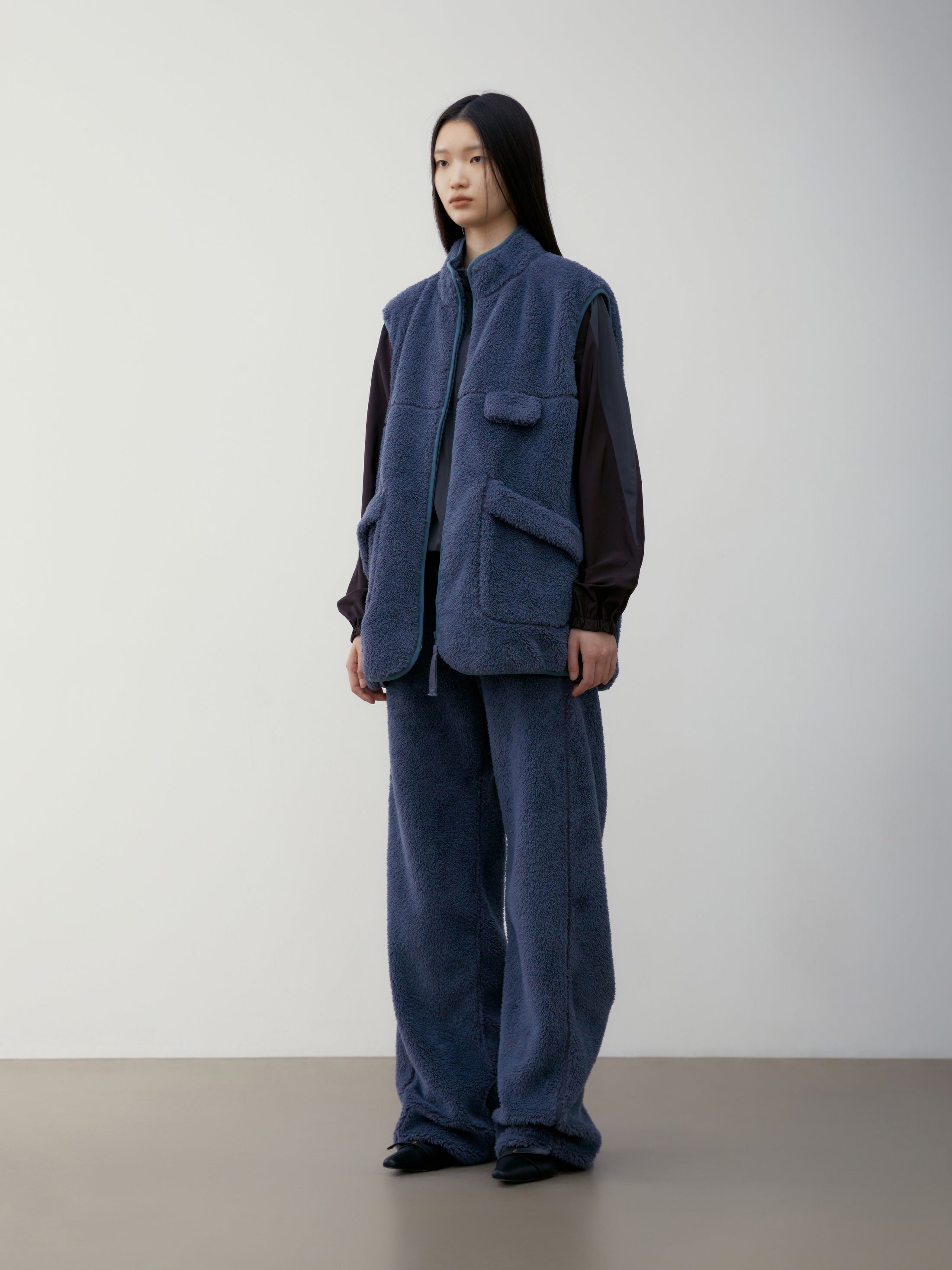 [low_classic] FLEECE BANDING PANTS
BLUE GREEN