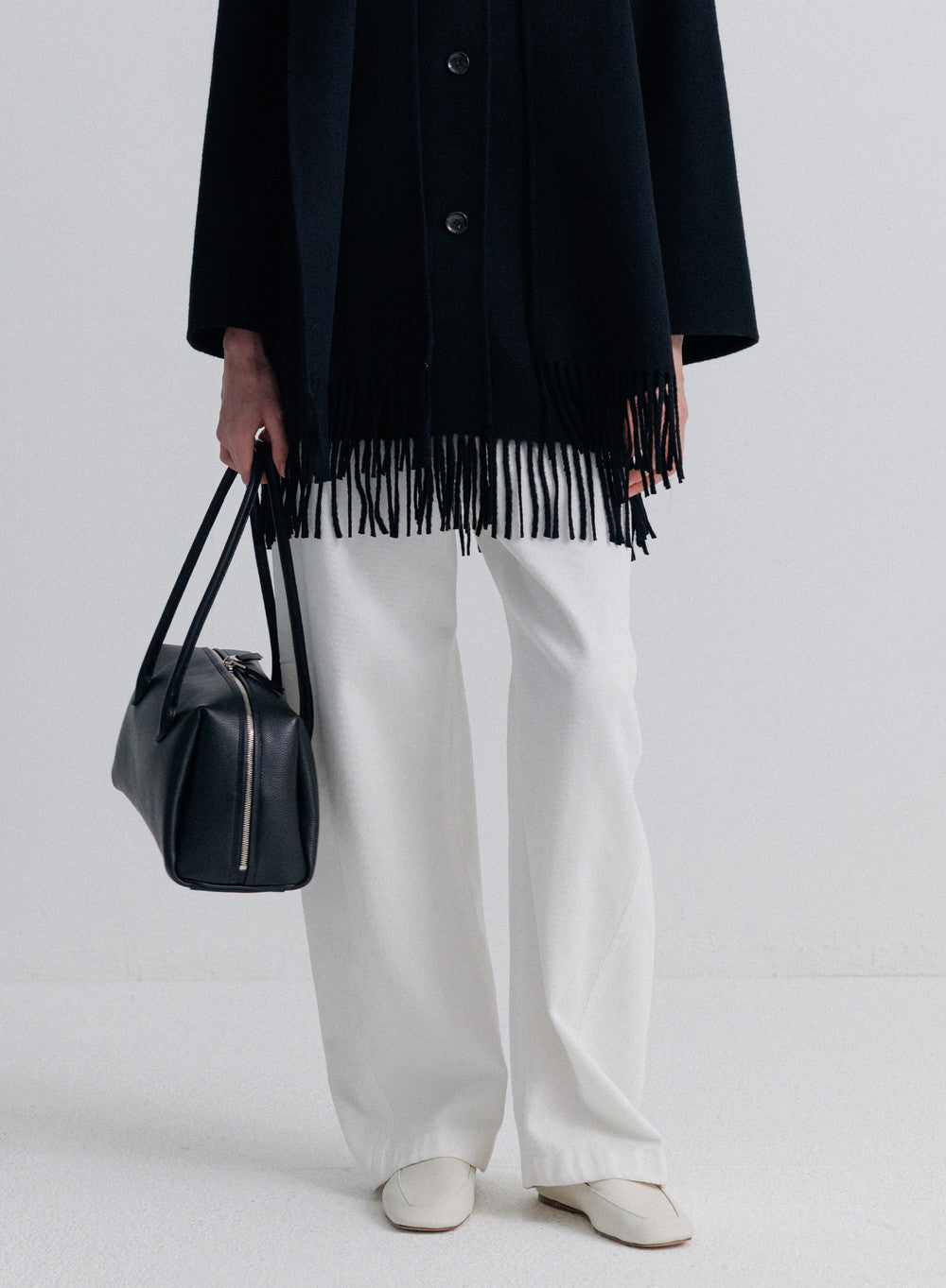 Kindersalmon Brion Leather Bag Black