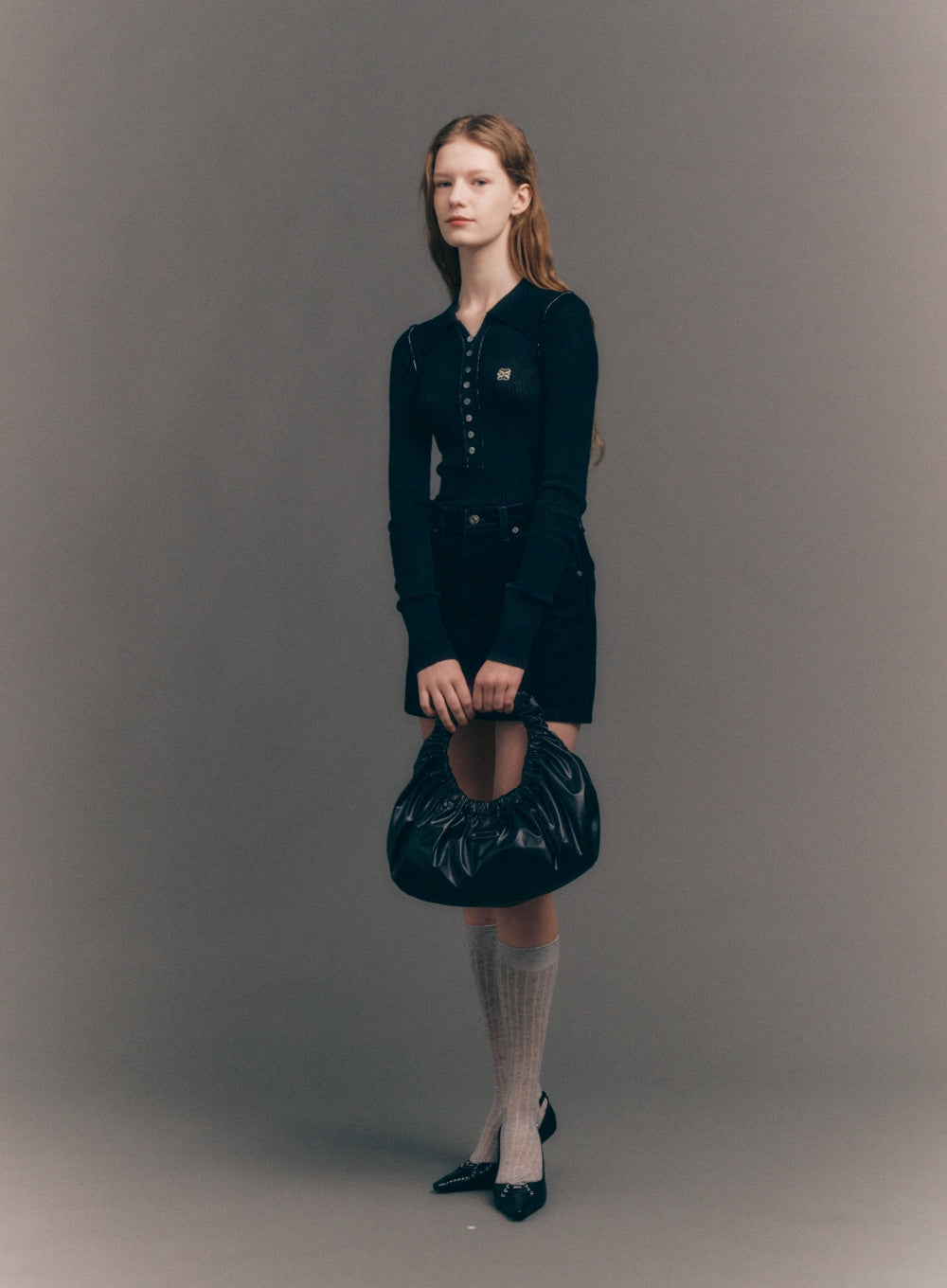 [satur] (W) Collar Button Long Sleeve Knit - Black