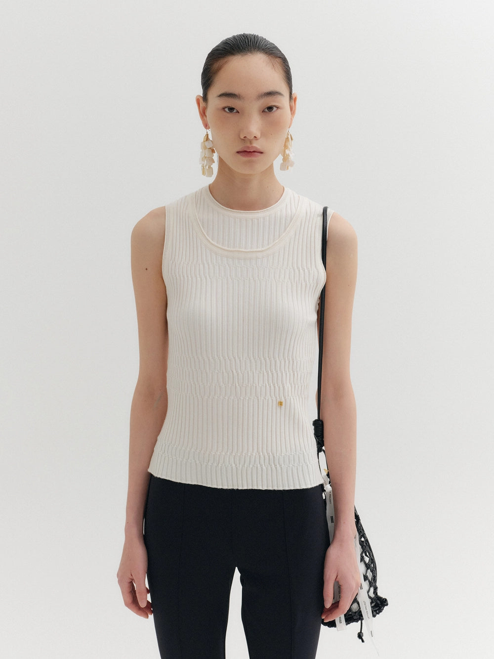 EENK Sleeveless Layered Knit Top - Ivory