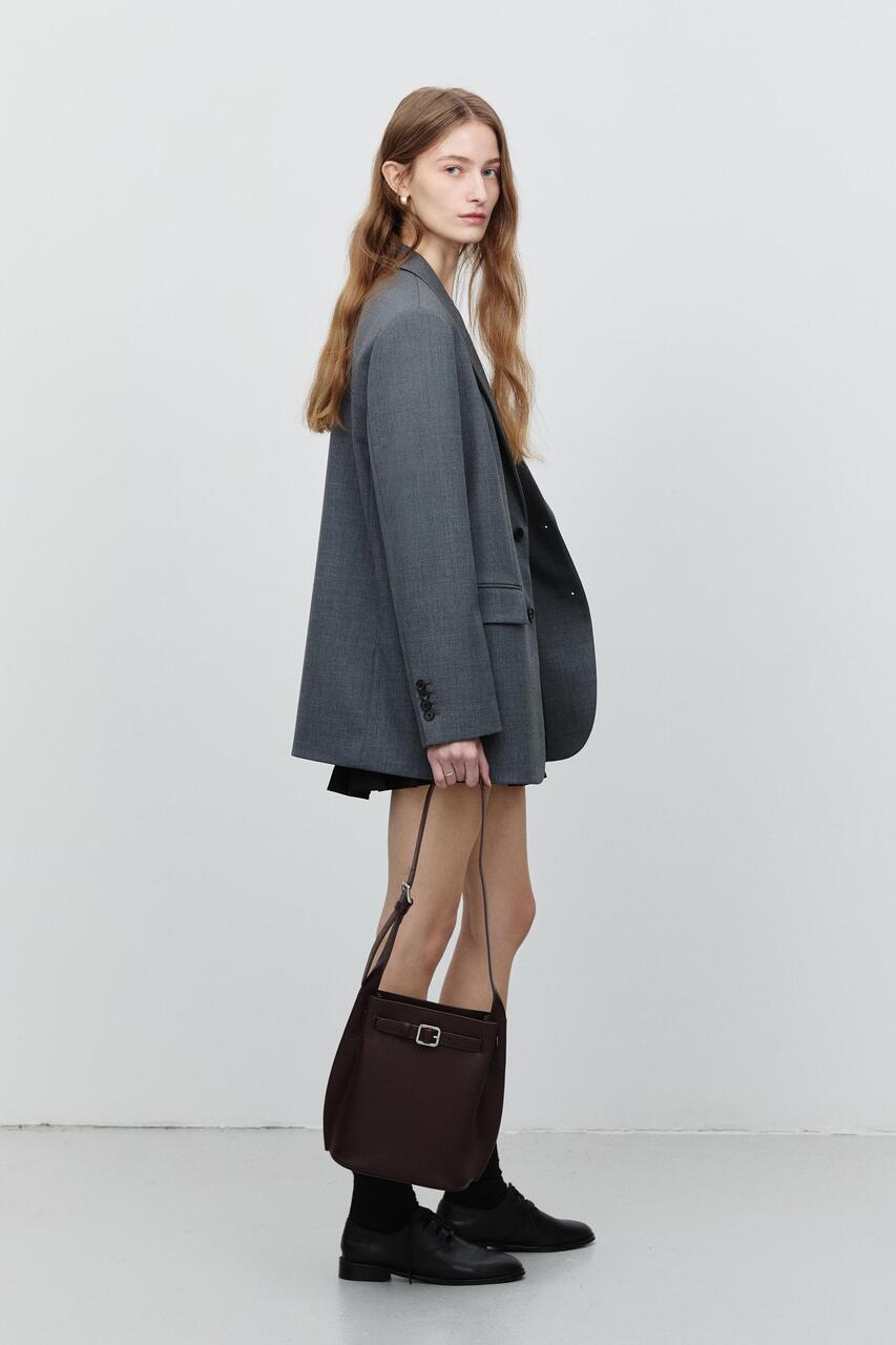 Dunst Buckle Shoulder Bag Dark Brown