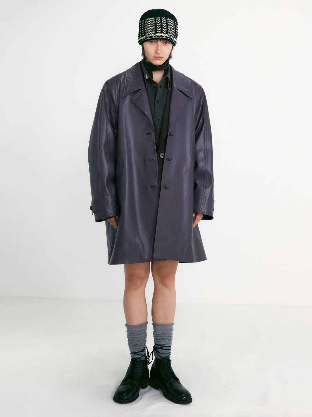 [low_classic] Textured Leather Half Coat
Purple