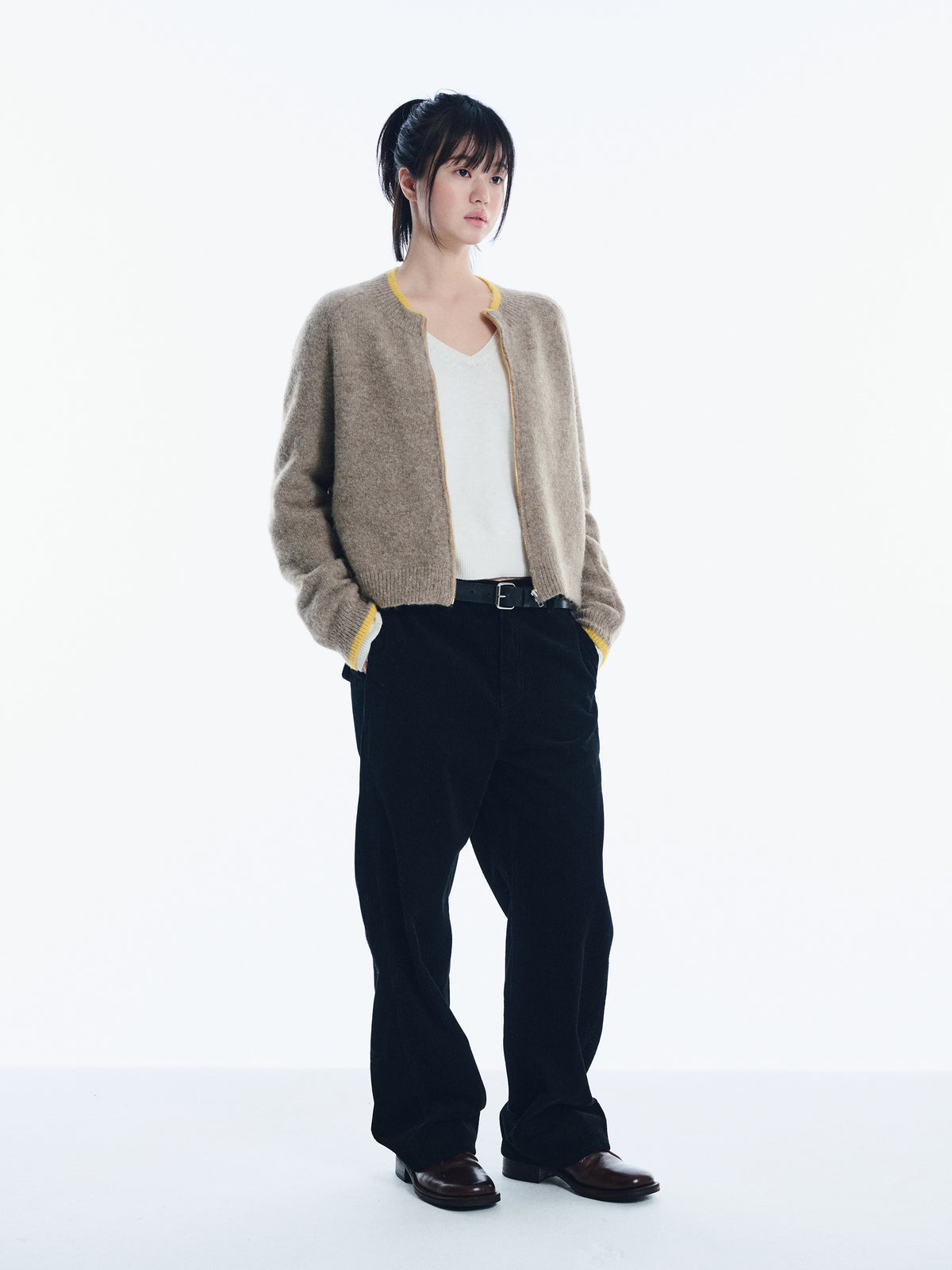 Low Classic Corduroy Semi-Wide Pants Black