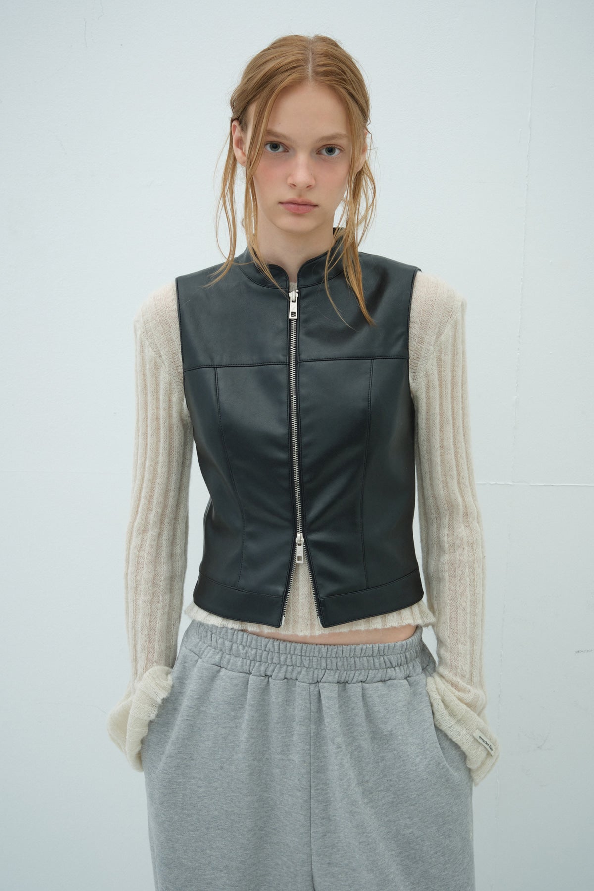 Overdueflair Slim Leather Vest Black