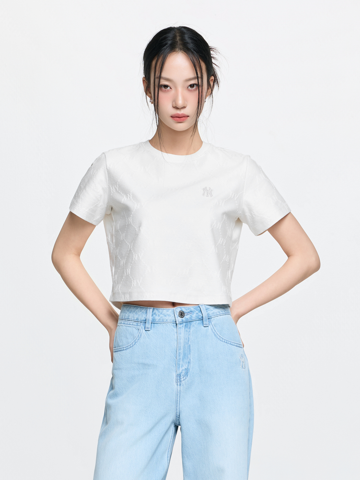 Mlb Women's Dia Monogram Tonal Jacquard Crop T-Shirts