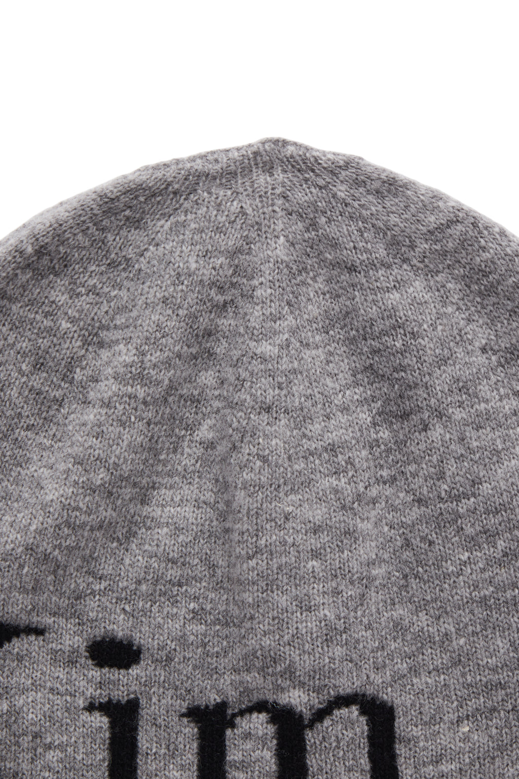 [matinkim] LOGO JACQUARD SHORT BEANIE IN GREY