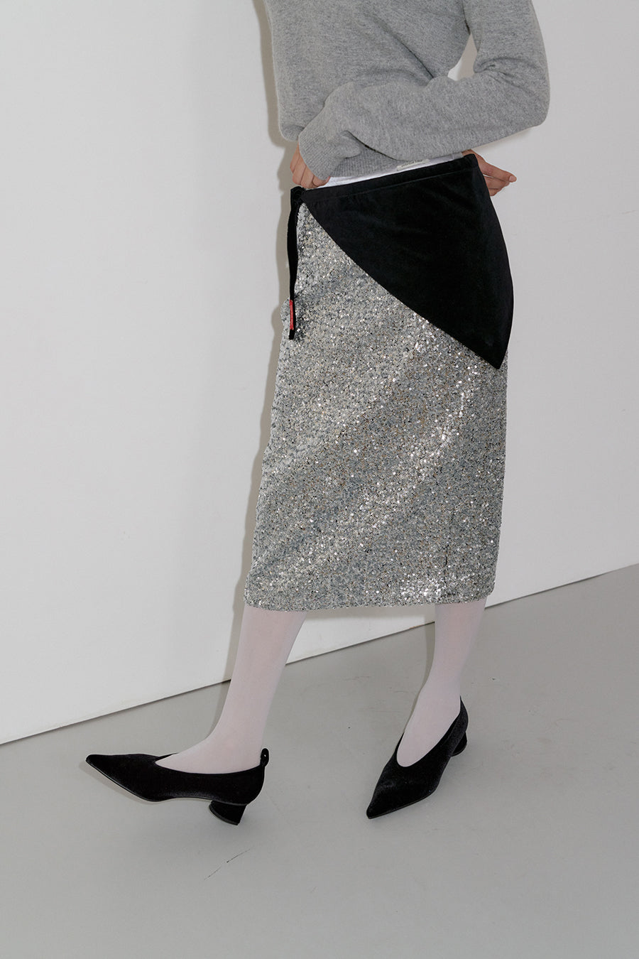 Overdueflair Velvet Kerchief
