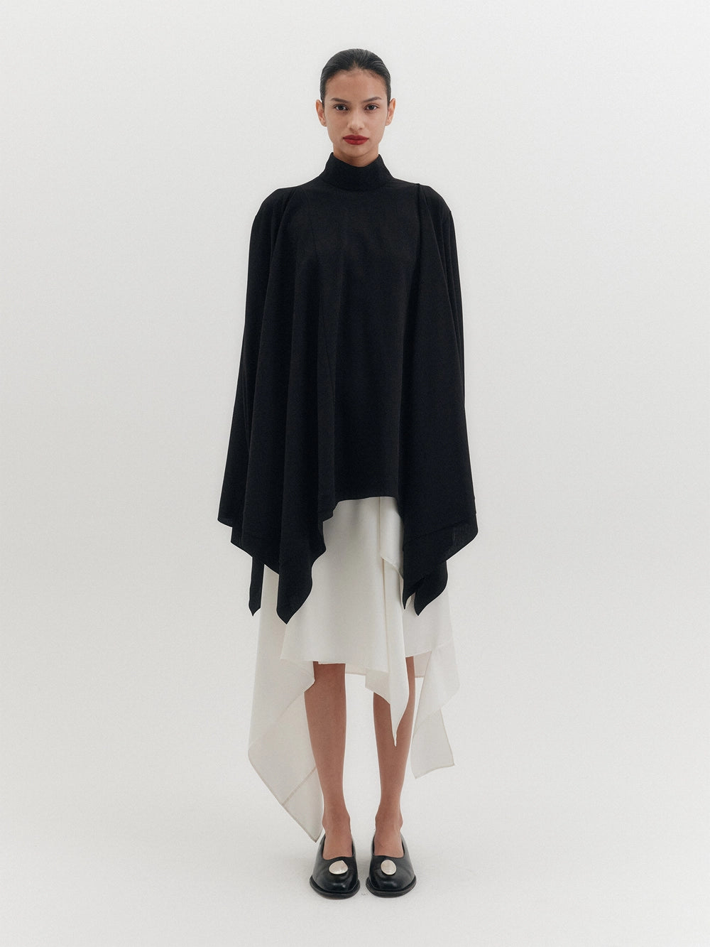 EENK High-Neck Flow Blouse - Black