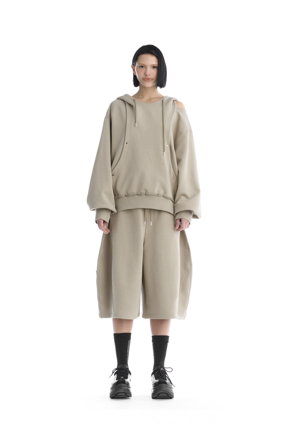 Treemingbird Tmb One-Shoulder Raw Cut Set-Up Hoodie Beige