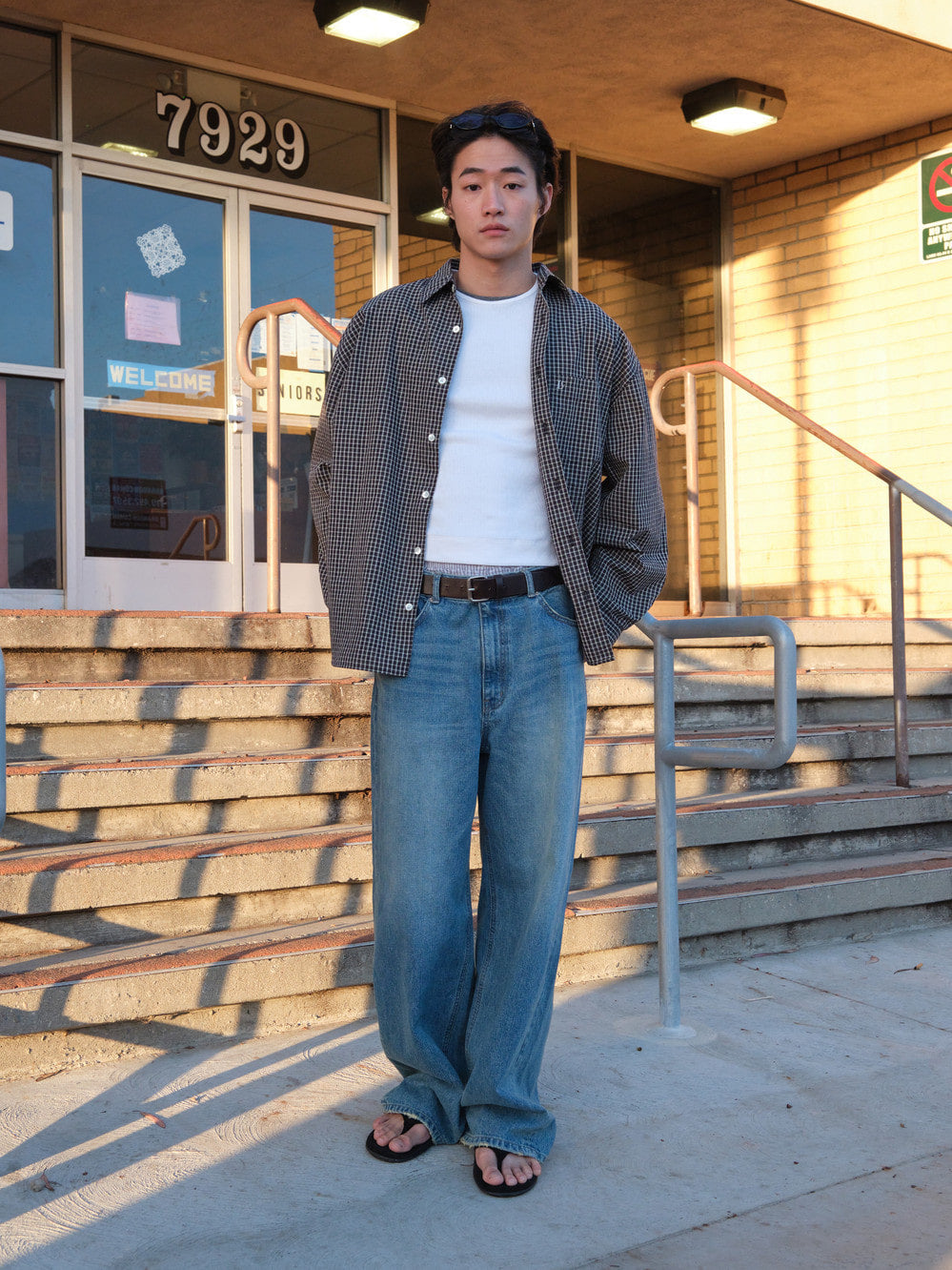 Low Classic Relaxed Loose-Fit Jeans Blue