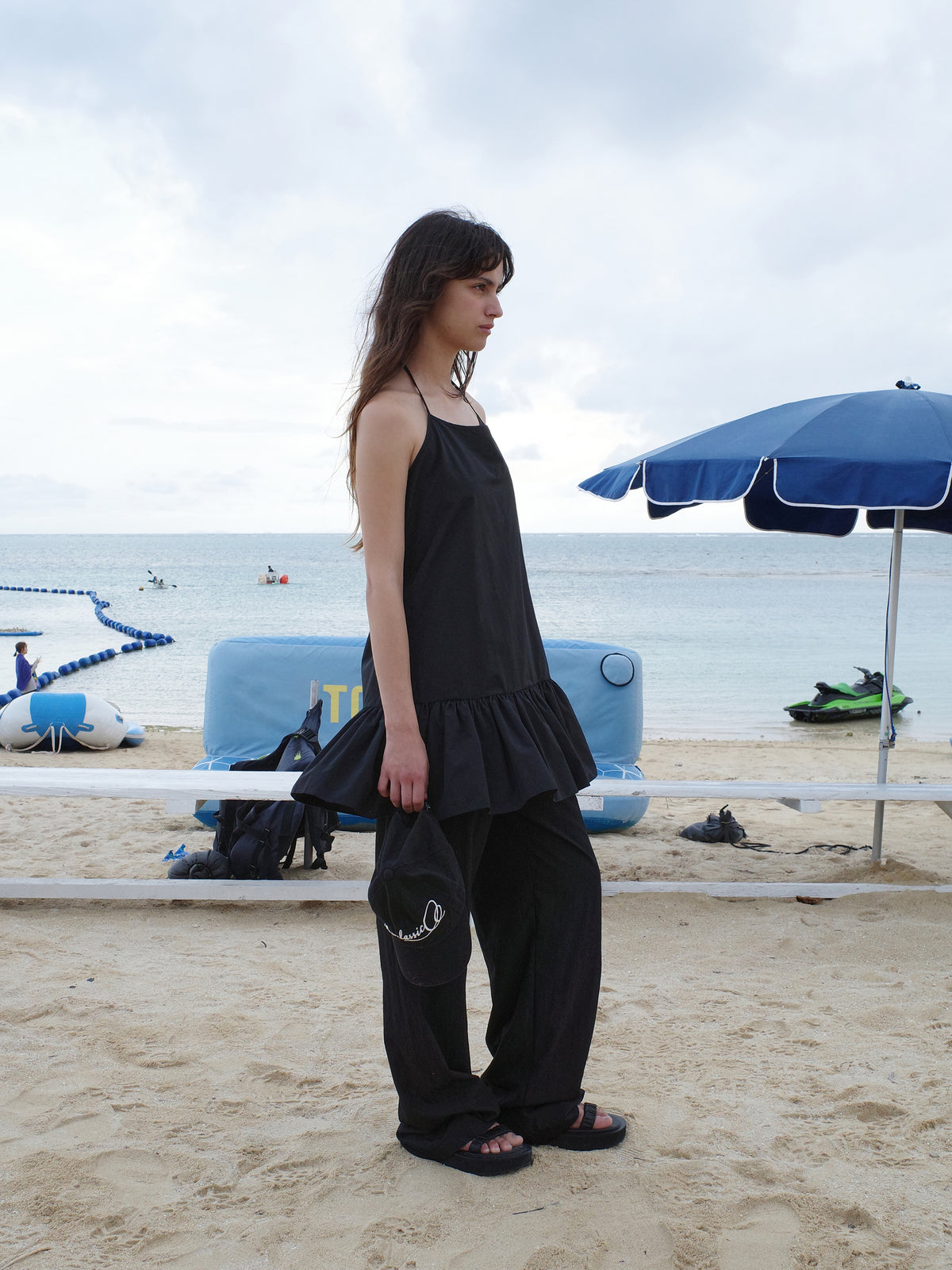 Low Classic Leather String Sandal Black