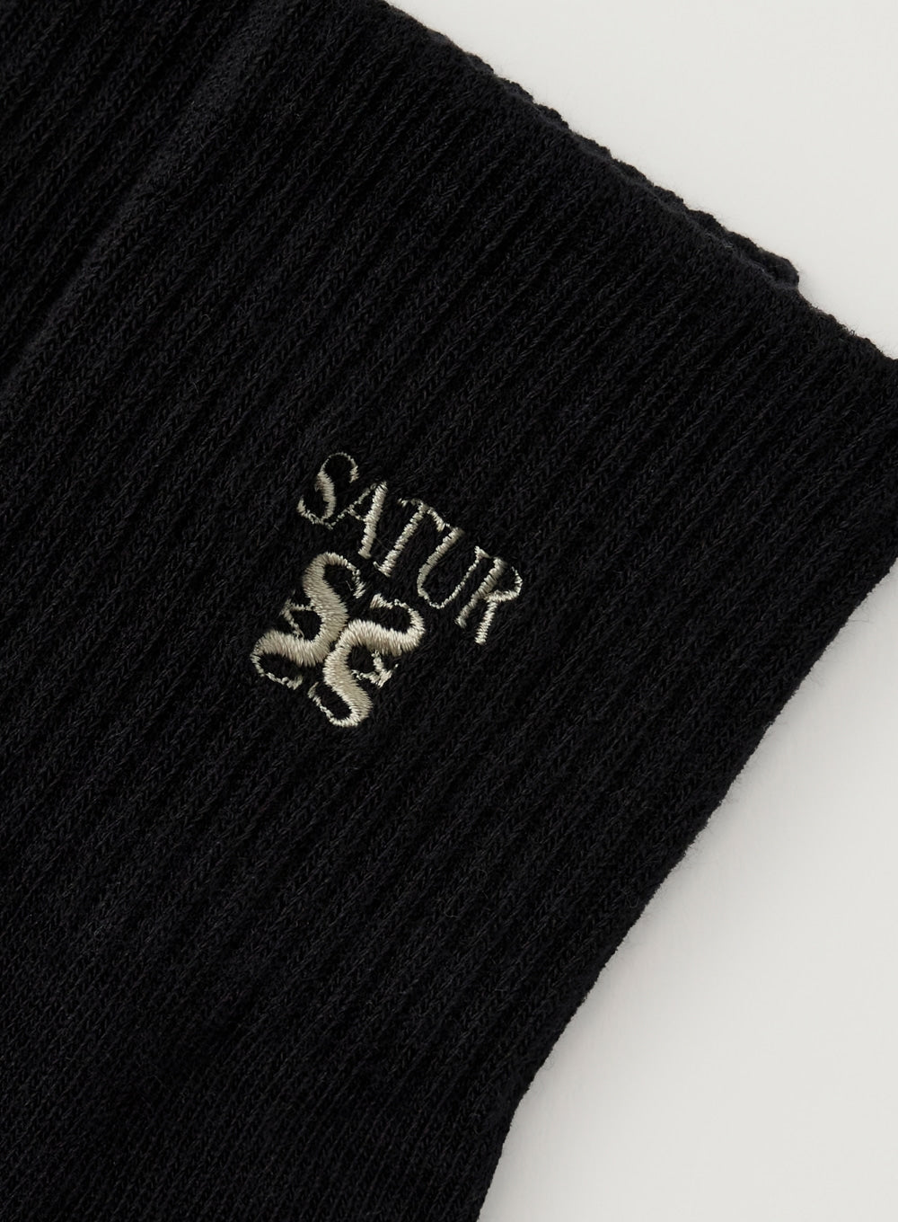 [satur] Cotton Crew Socks - Black