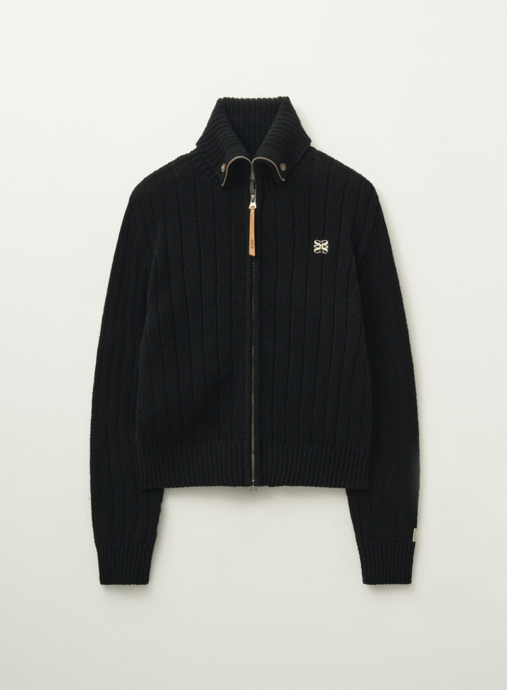[satur] (W) Faro Boucle Knit Zip-up - Black
