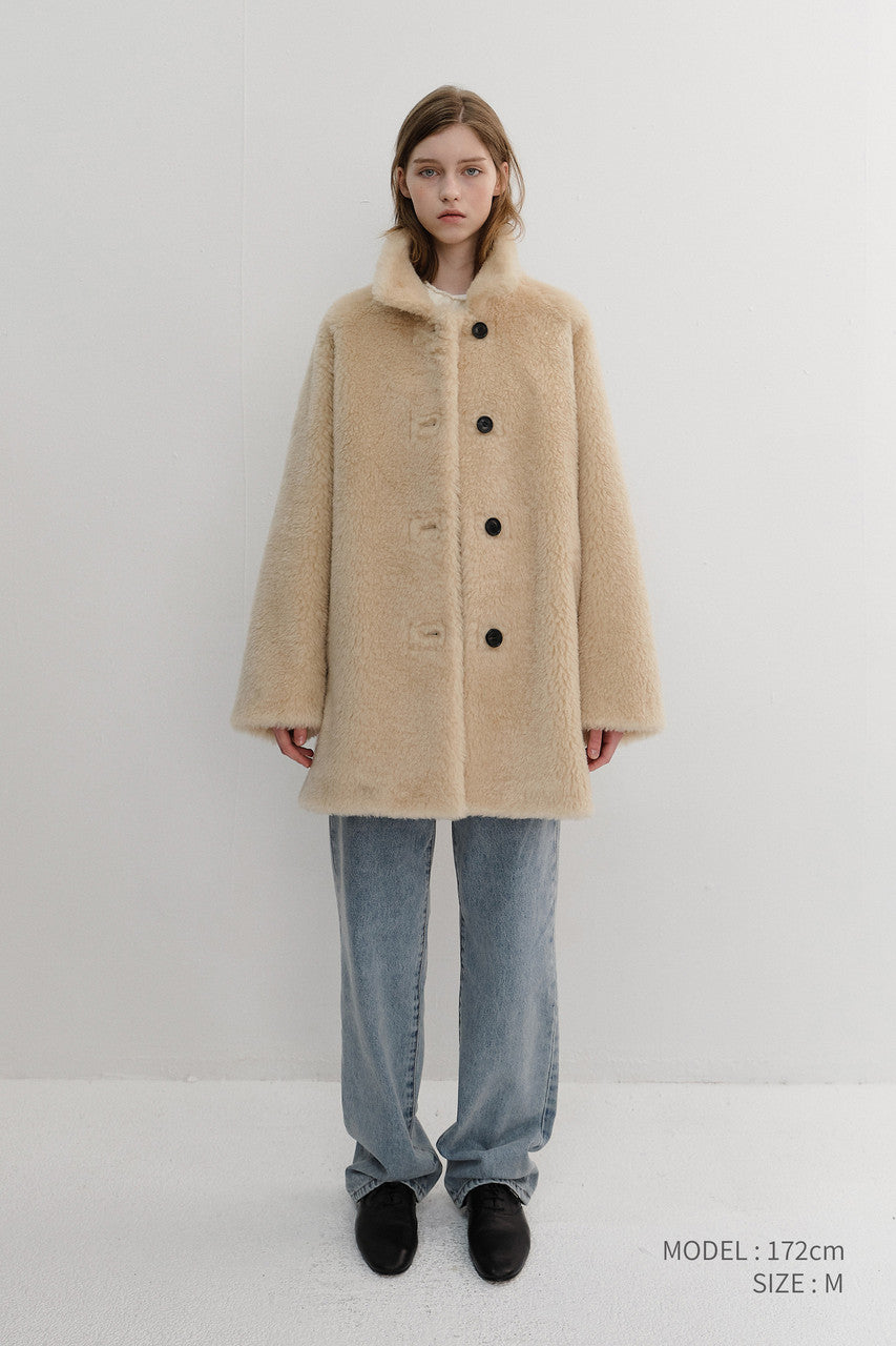 Dunst Fluffy Fur Jacket Cream Beige