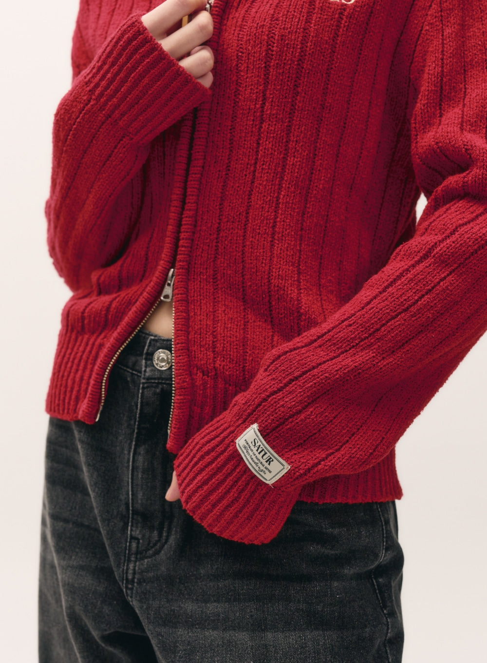 [satur] (W) Faro Boucle Knit Zip-up - Red