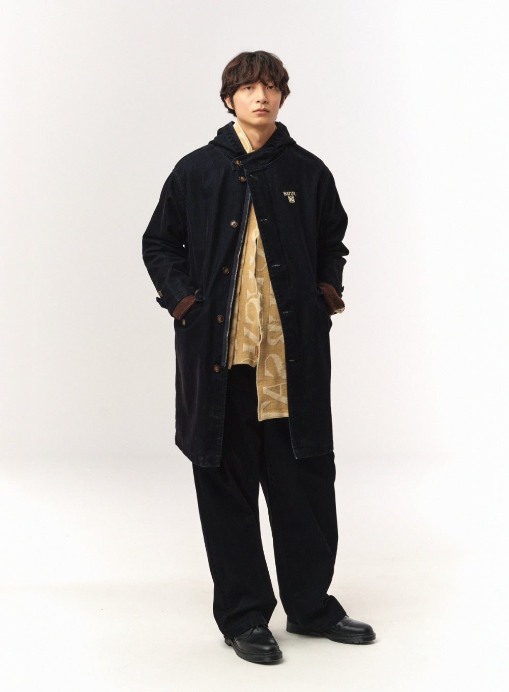 [satur] Logo Jacquard Muffler - Beige