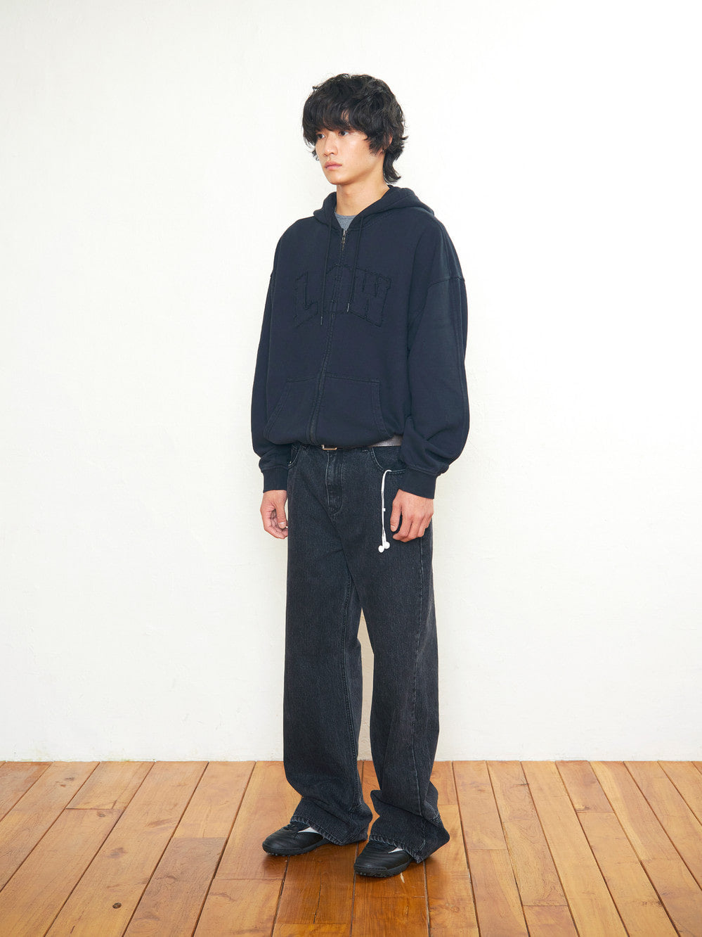 Low Classic Low Washed Zip-Up Hoodie Black