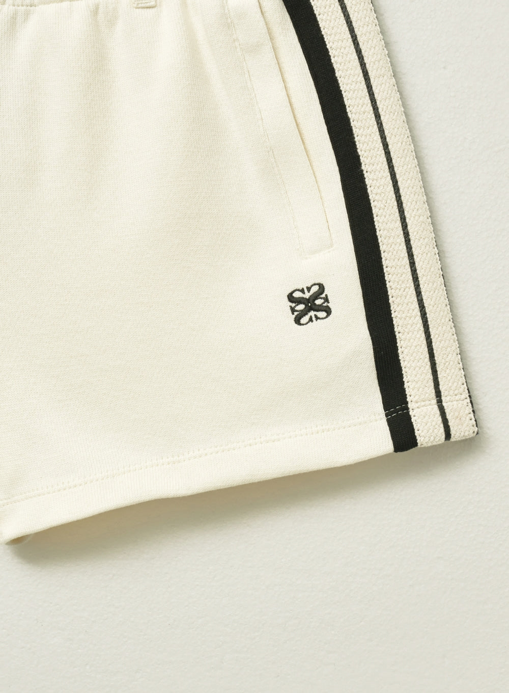 [satur] (W) Lawton All Day Track Shorts - Art Black