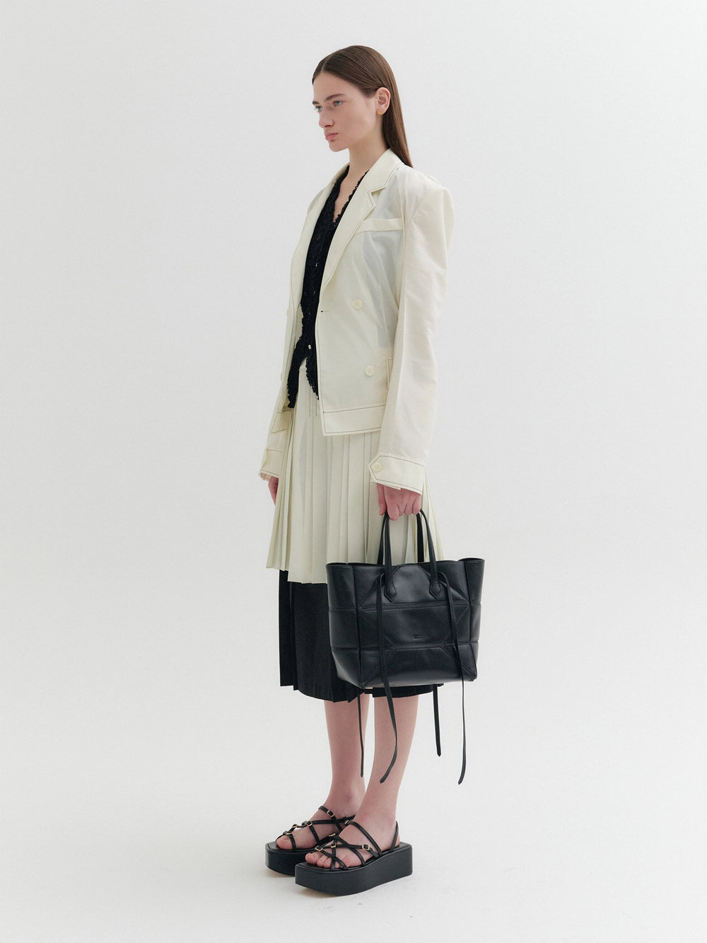 EENK Convertible Pleated Hem Jacket - Ivory