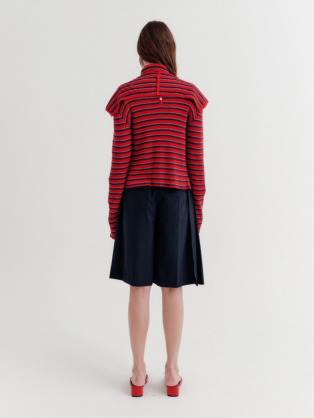 EENK Multi-Way Button Cardigan - Red