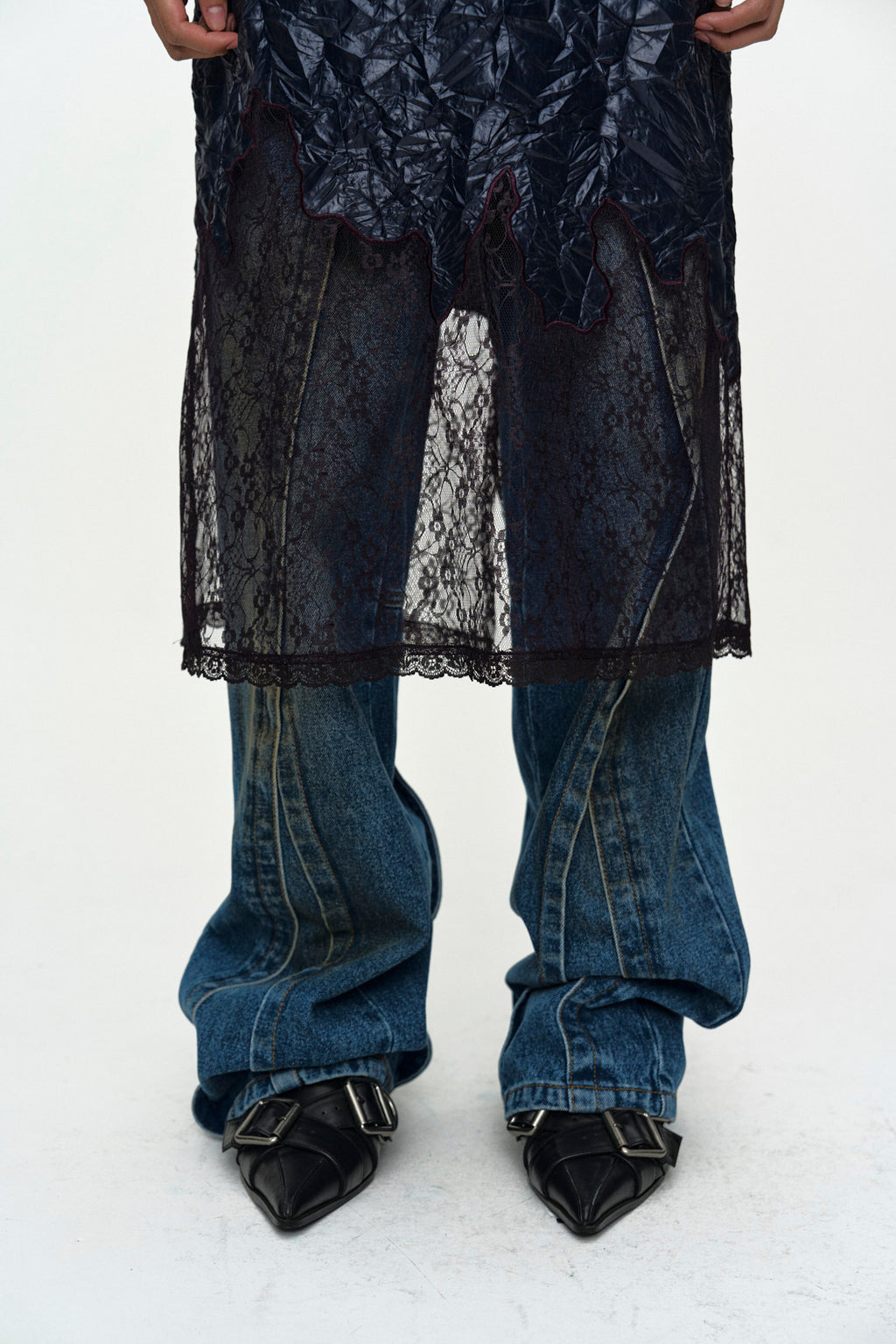 Andersson Bell Embroidery Lace Dress