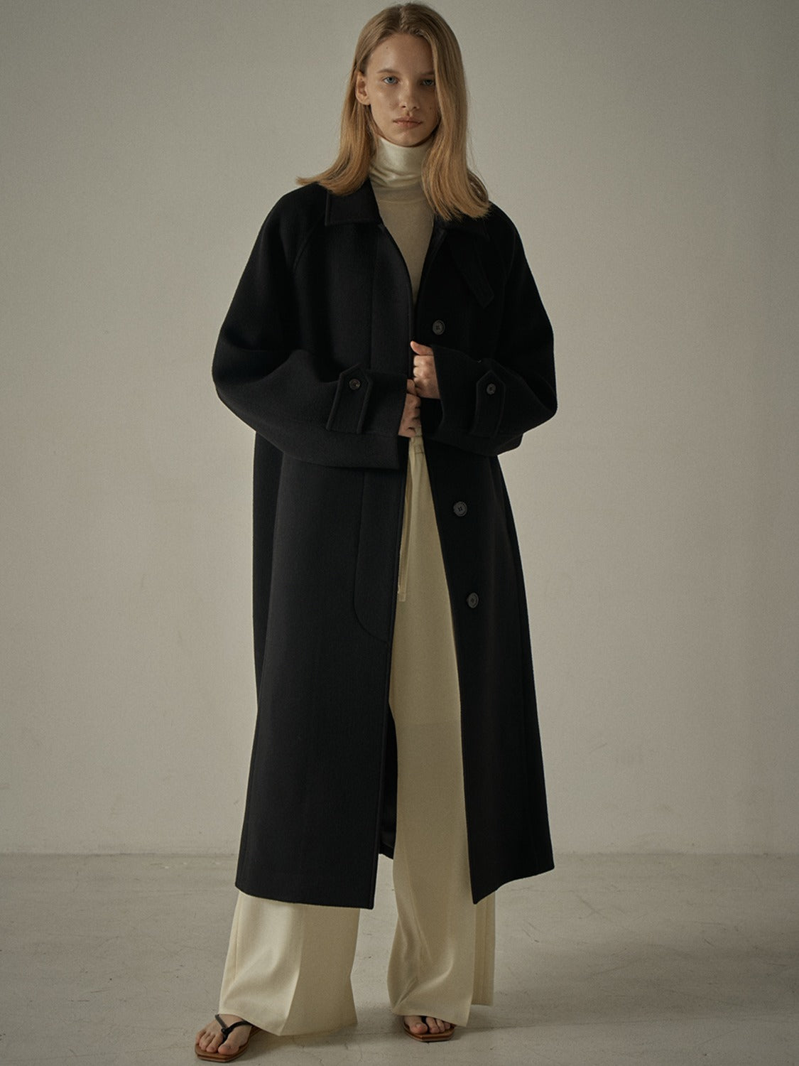 Facade Pattern Cashmere Balmacaan Coat black